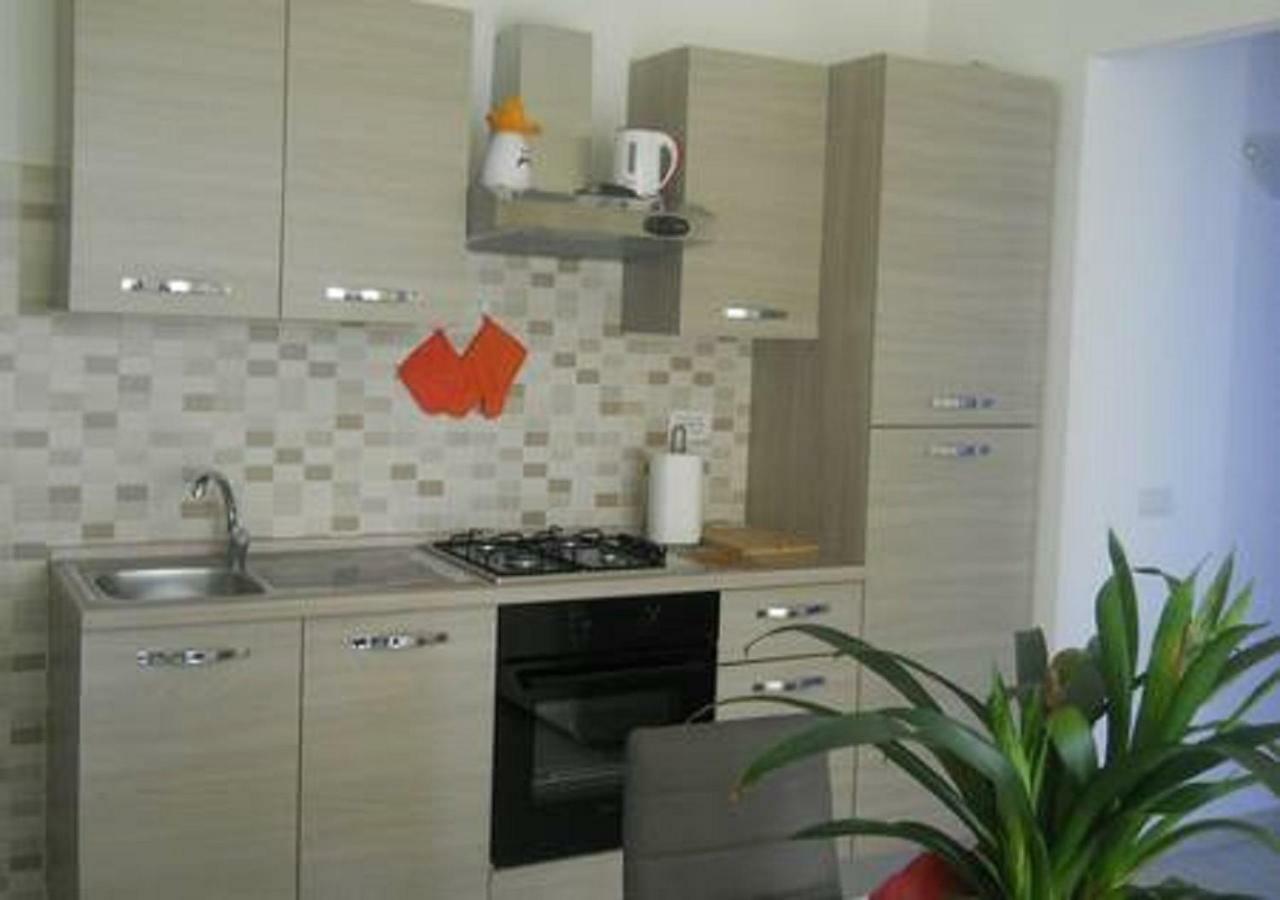 Apartamento La Bella Vista Castelsardo Exterior foto